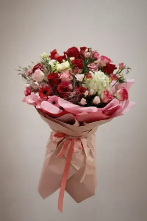 Buchet 'Eleganță Pură'